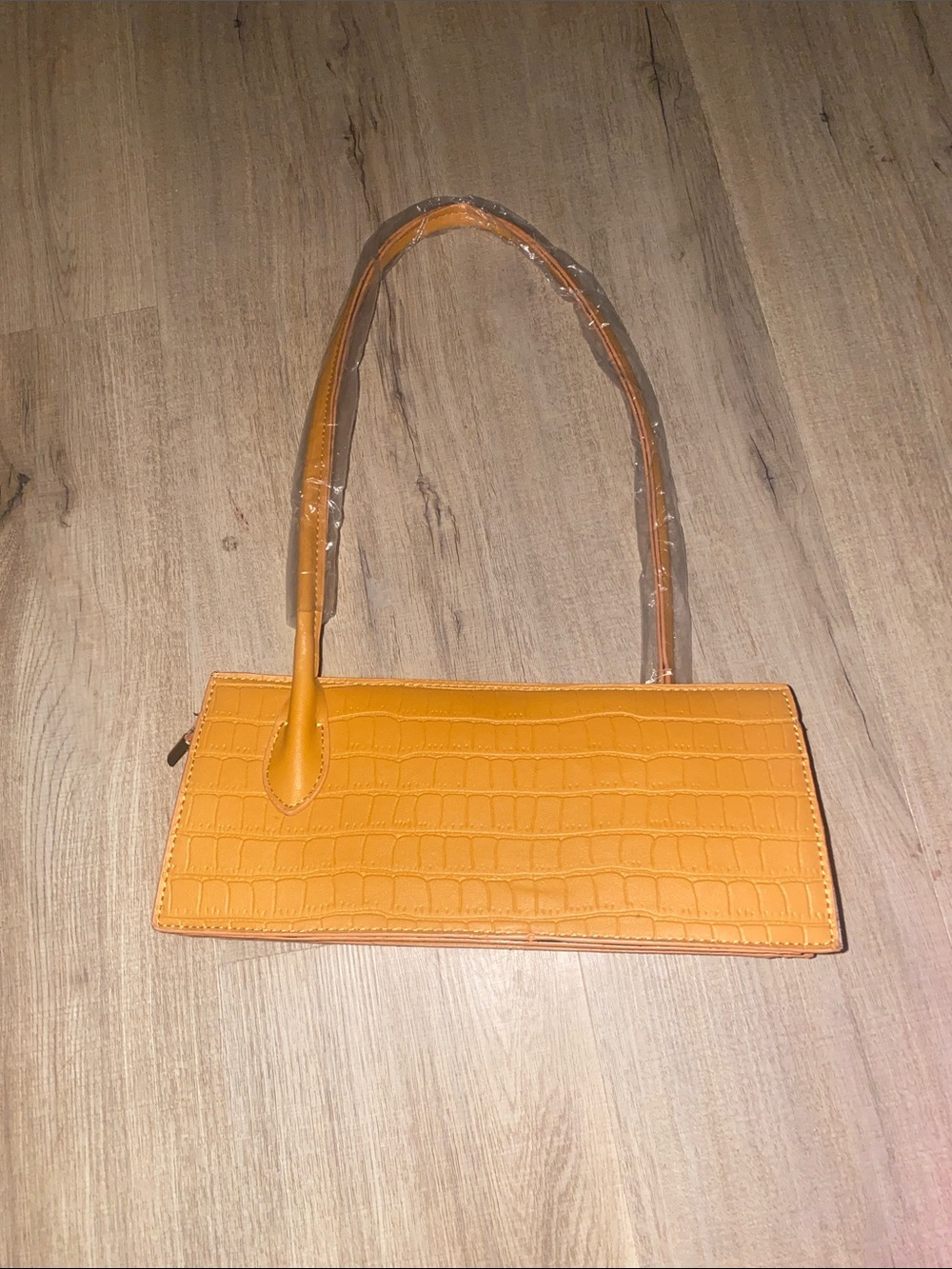 Women’s Croc-Embossed Shoulder Bag in Orange